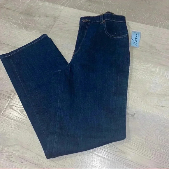 NWT-KIM ROGERS EASY FIT JEANS - Picture 1 of 4